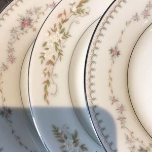 6 Small Plates Mixed and Matched